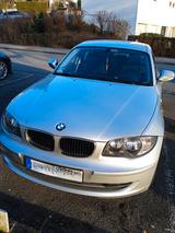 BMW 116d - HU neu - BMW 116 aus 2010 mit Diesel-Antrieb: Limousine