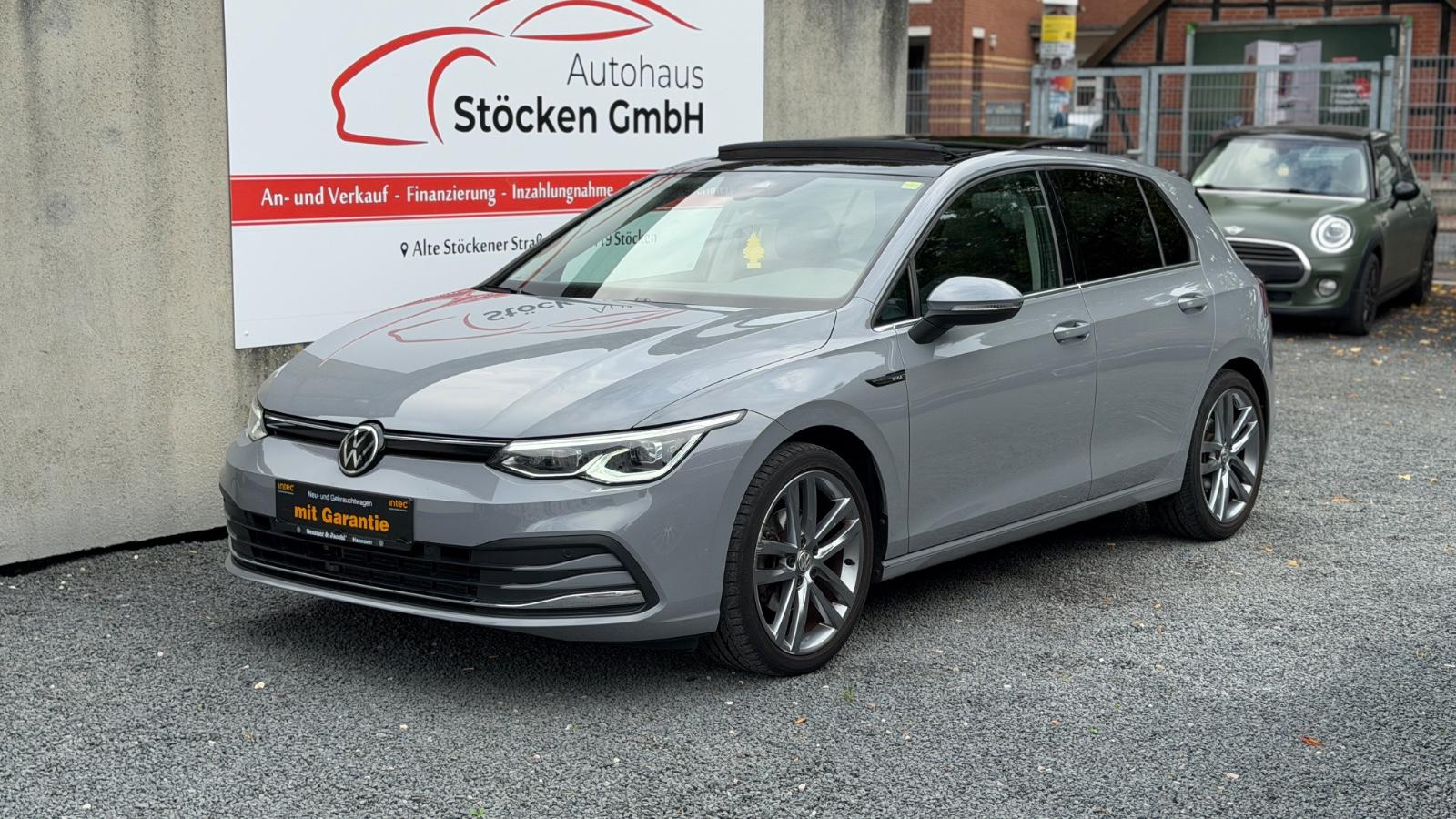 Volkswagen Golf 8 Lim. Style eTSI /SHZ/Massage/Memory/