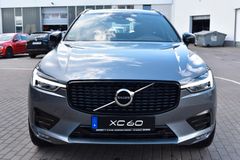 Fahrzeugabbildung Volvo XC60 B4 D AWD R-Design*STHZG*PANO*RFK*ACC*22"