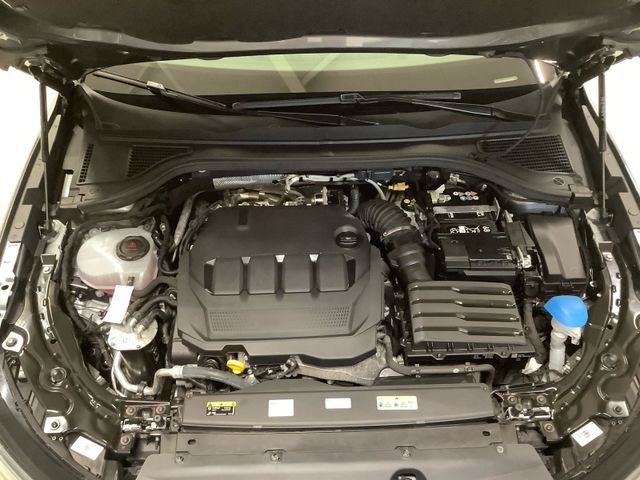 Passat Business 2,0 l TDI 110 kW DSG Matrix, ST