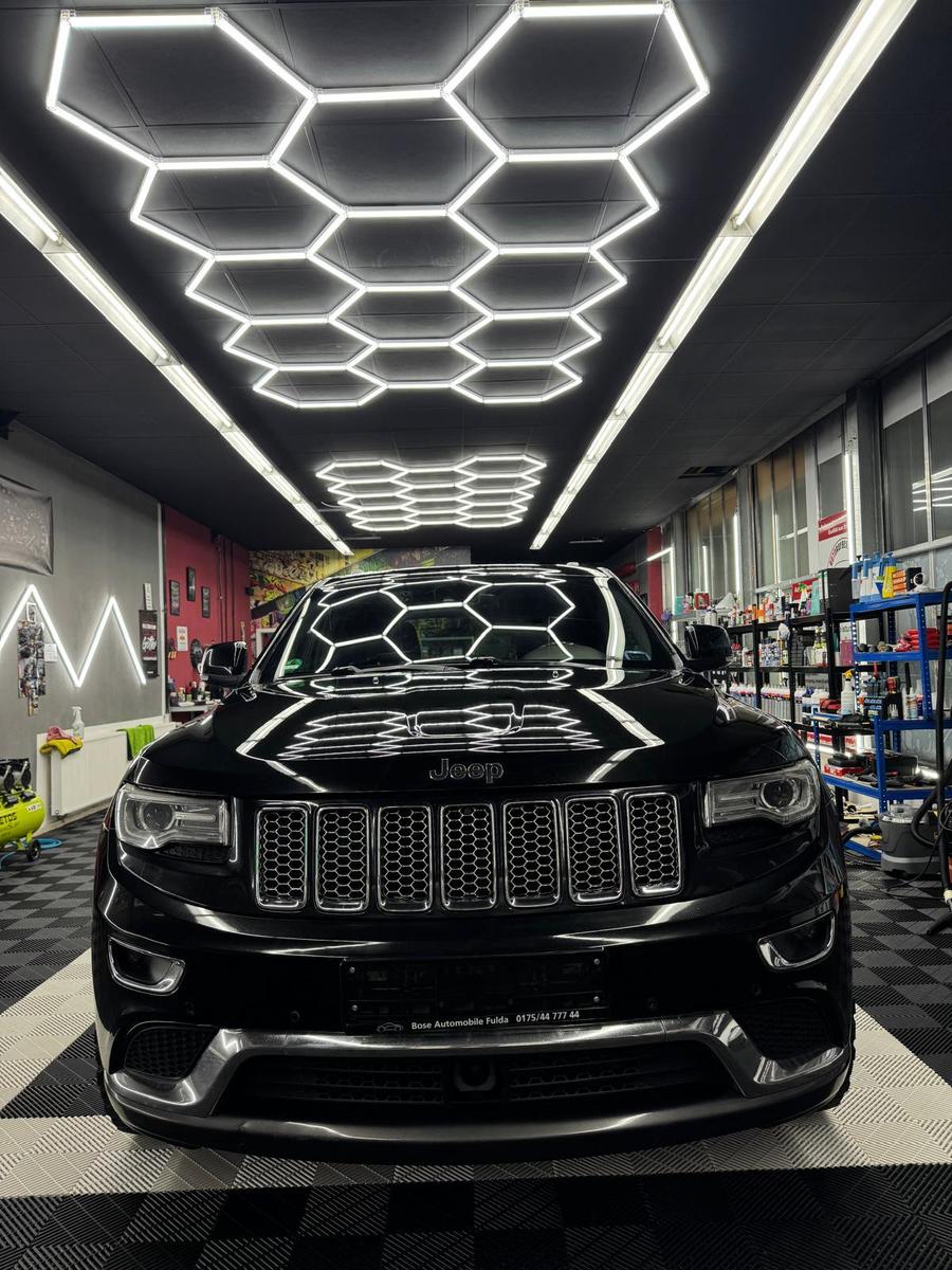 Jeep Overland Summit 5.7 V8 HEMI Automatik AHK