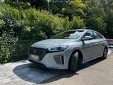 Hyundai IONIQ 1.6 Hybrid Style - Hyundai IONIQ aus 2017