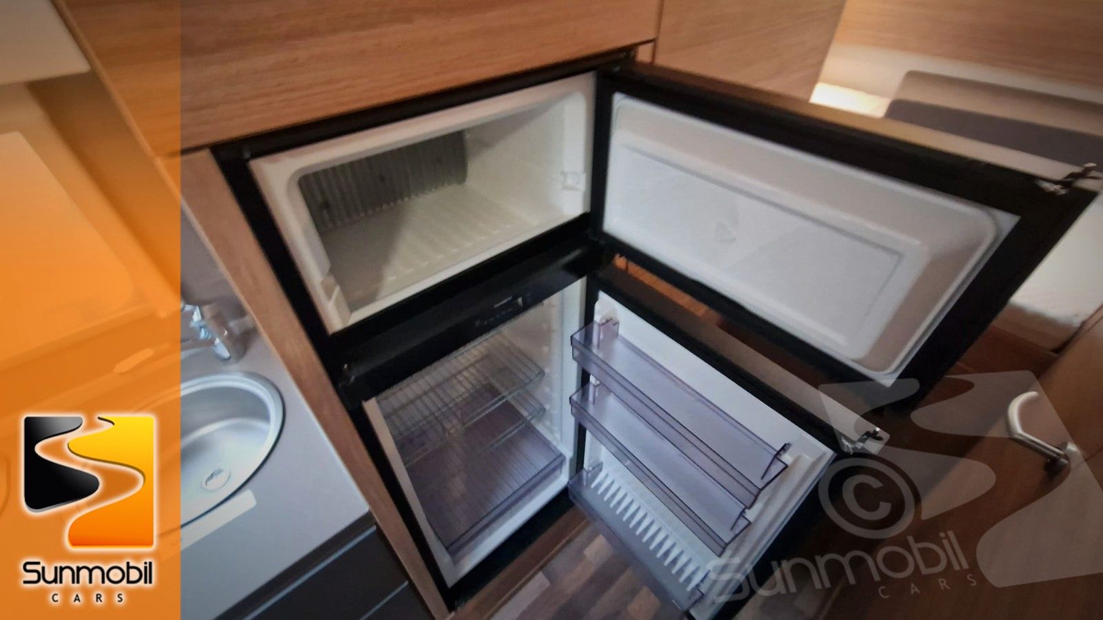 Fahrzeugabbildung Weinsberg CaraHome 650 DG Navi RFK Markise