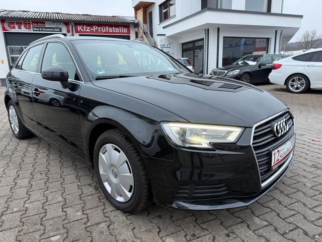 Audi A3 Sportback 30 TFSI basis  Navi Automatik Xenon