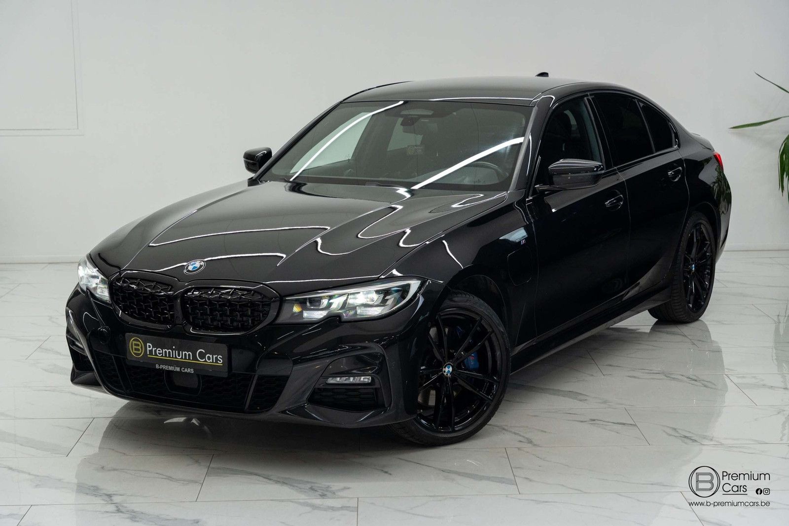 BMW 330 E hybrid M-Pakket! Hifi, Camera, zetelverwar imagem 2