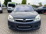 Opel Vectra 1.9 CTDi Edition Plus AHK/Tempomat - Opel Vectra A mit Diesel-Antrieb