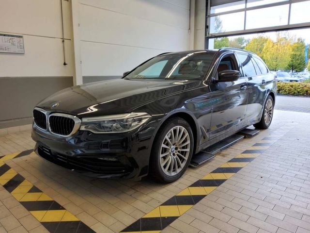 BMW 530d Sport Line PANO*ACC*AdapLED*DisplKey*Standh