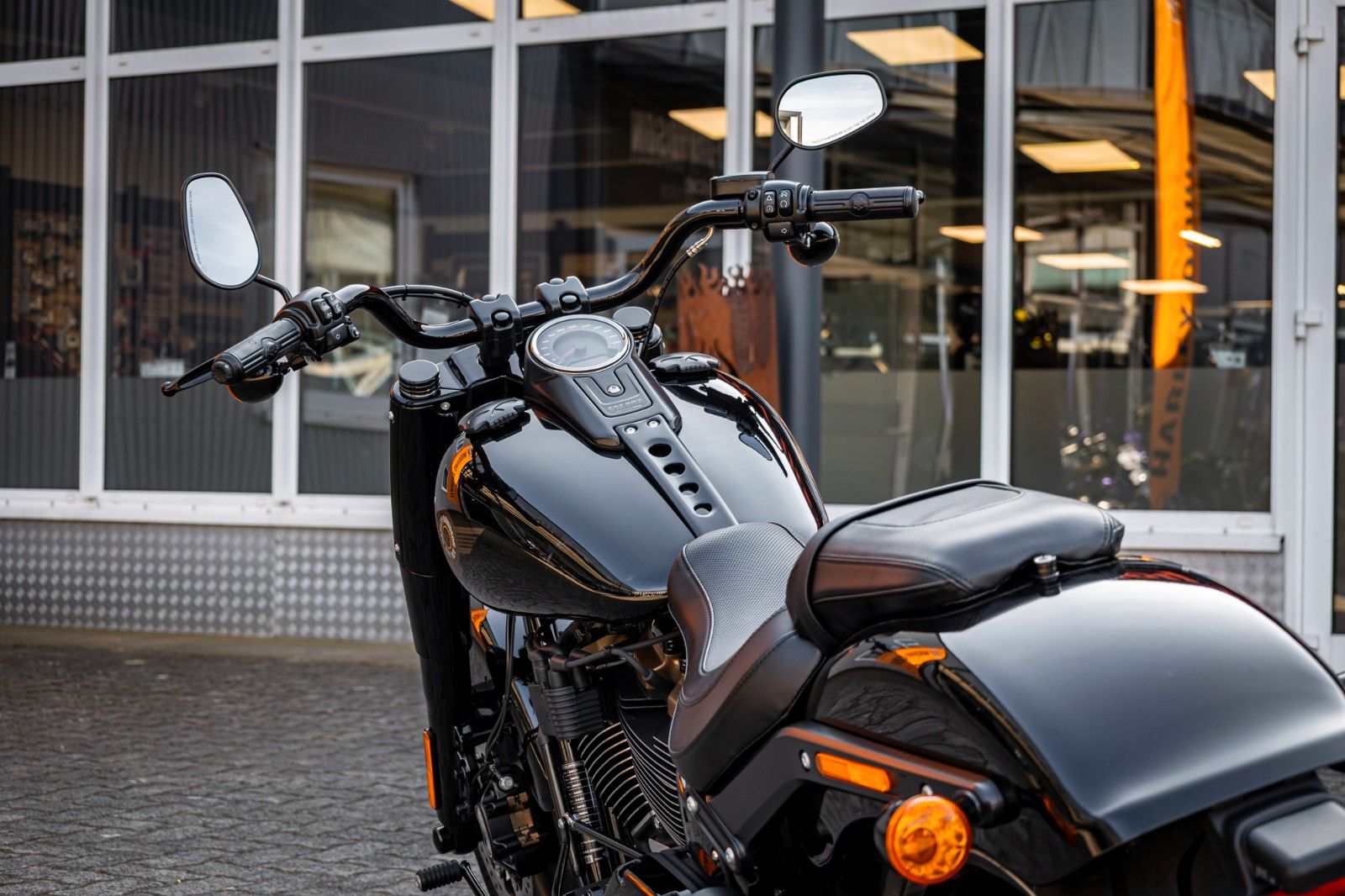 Fahrzeugabbildung Harley-Davidson Softail Fat Boy 30th Anniversary -Kesstech--