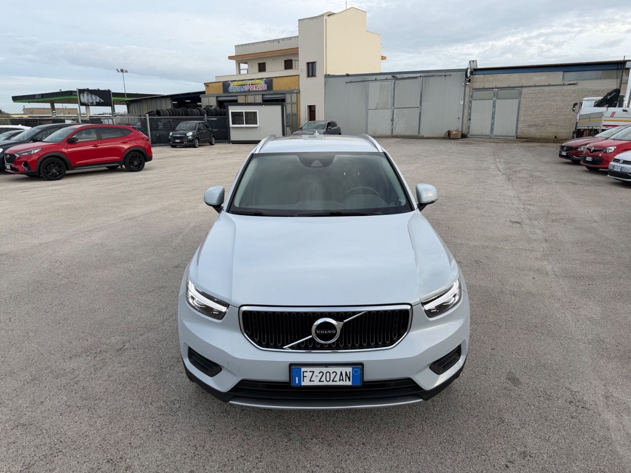 Volvo VOLVO XC40 2.0 D3 150CV MANUALE FULL LED MY20 imagem 2