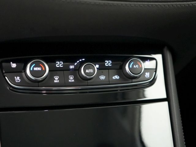 Grandland X PHEV ULTIMATE 4WD AT+LED+NAVI+360 GR