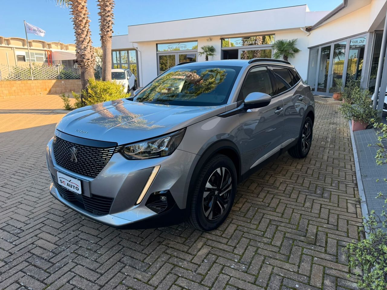 Peugeot 2008 BlueHDi 110 S&S Allure Pack imagem 2