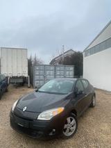 Renault Megane III 1.9dCi - Renault Megane mit Diesel-Antrieb: Kombi, 1.9