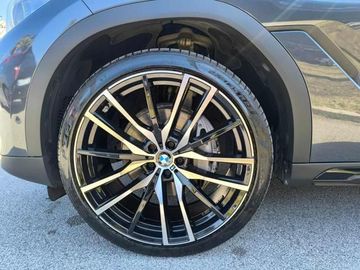 BMW X6 - 11