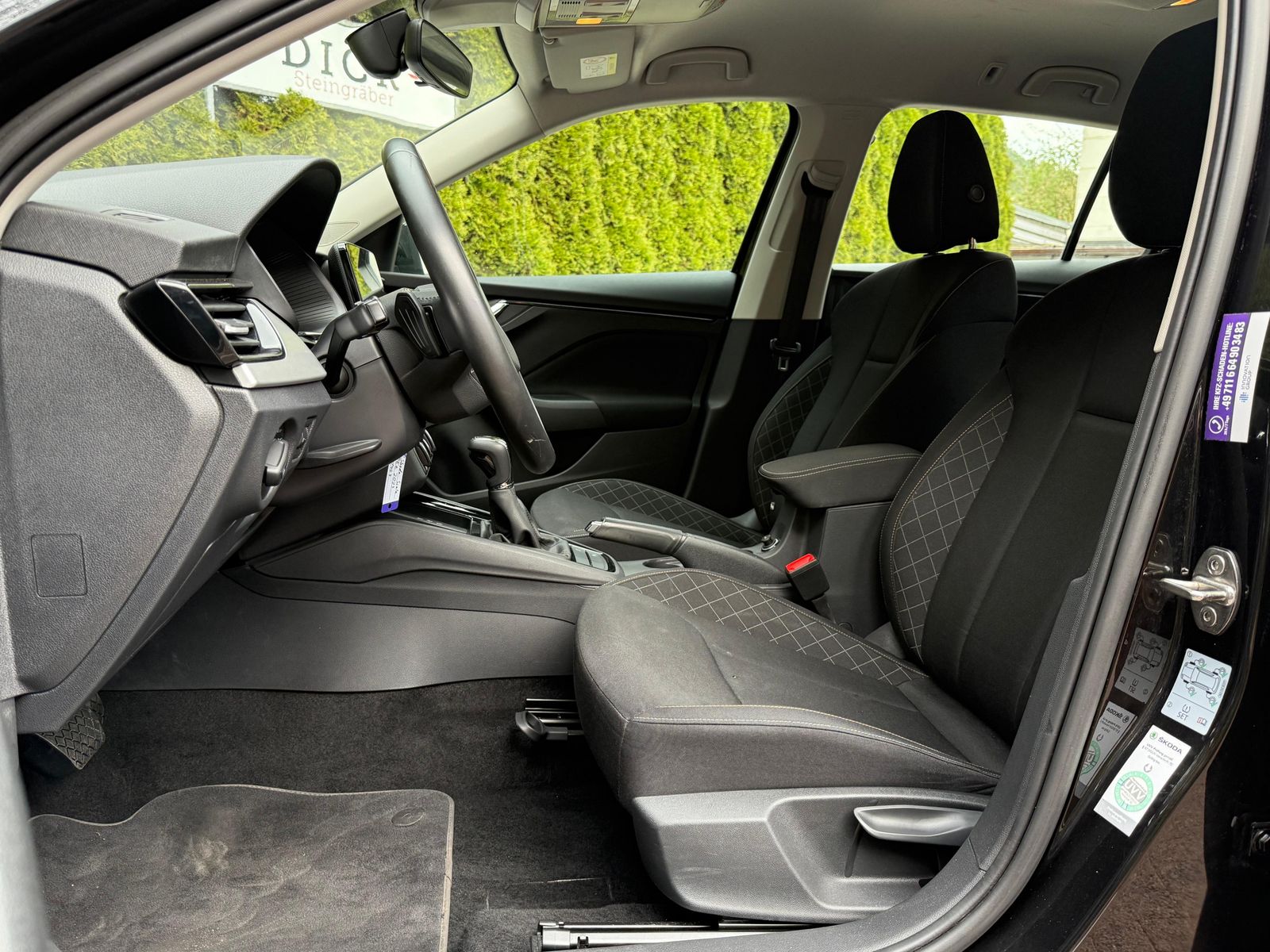 Fahrzeugabbildung SKODA Scala 1.0 TSI DSG Ambition LED+NAV+SHZ+VIRT+TEMP