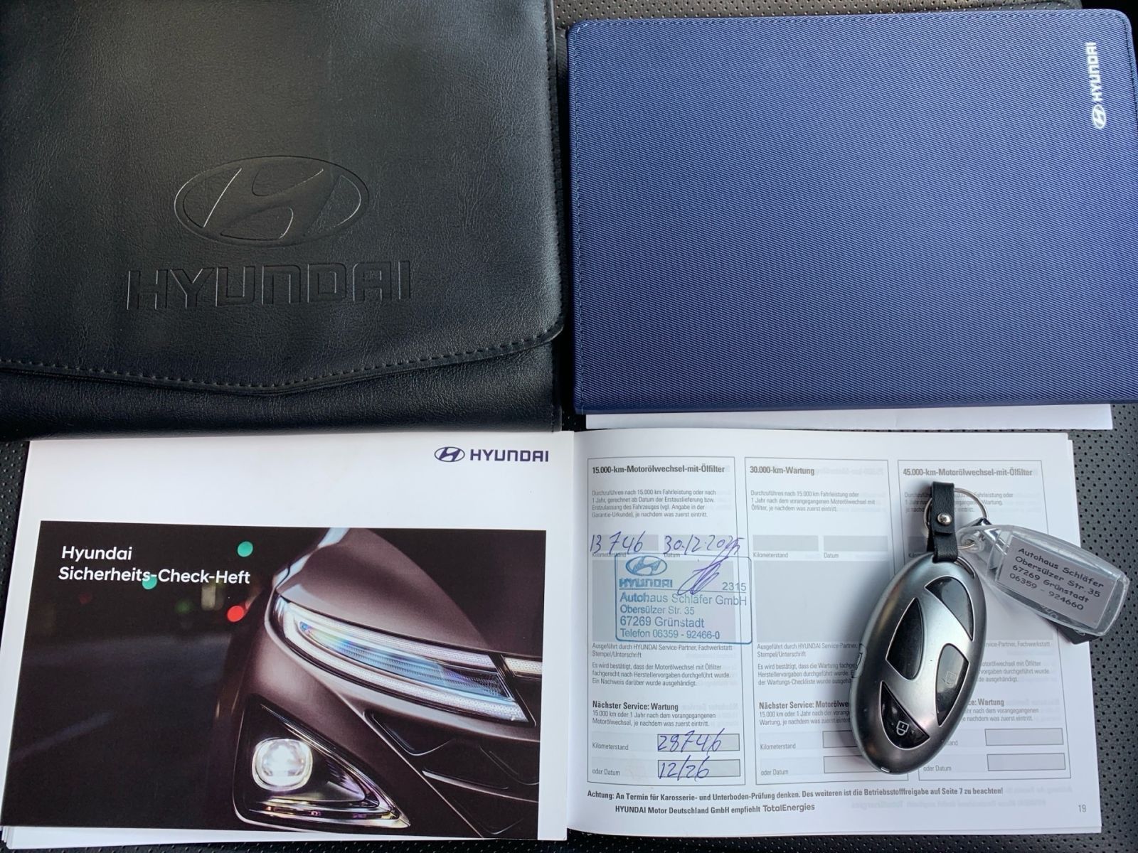 Fahrzeugabbildung Hyundai KONA 1.6 GDI Prime Hybrid Leder Dachlackierung