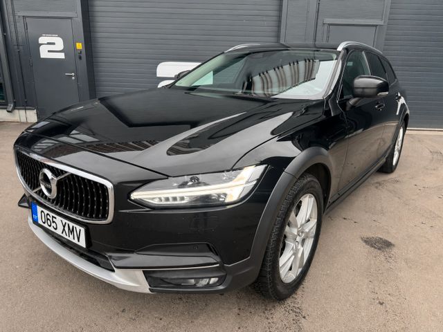 VOLVO V90 Cross Country