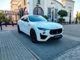 Maserati Levante GT/Sport/Nerissimo/Pano/Assist./H&K/360° - Maserati Levante aus 2022