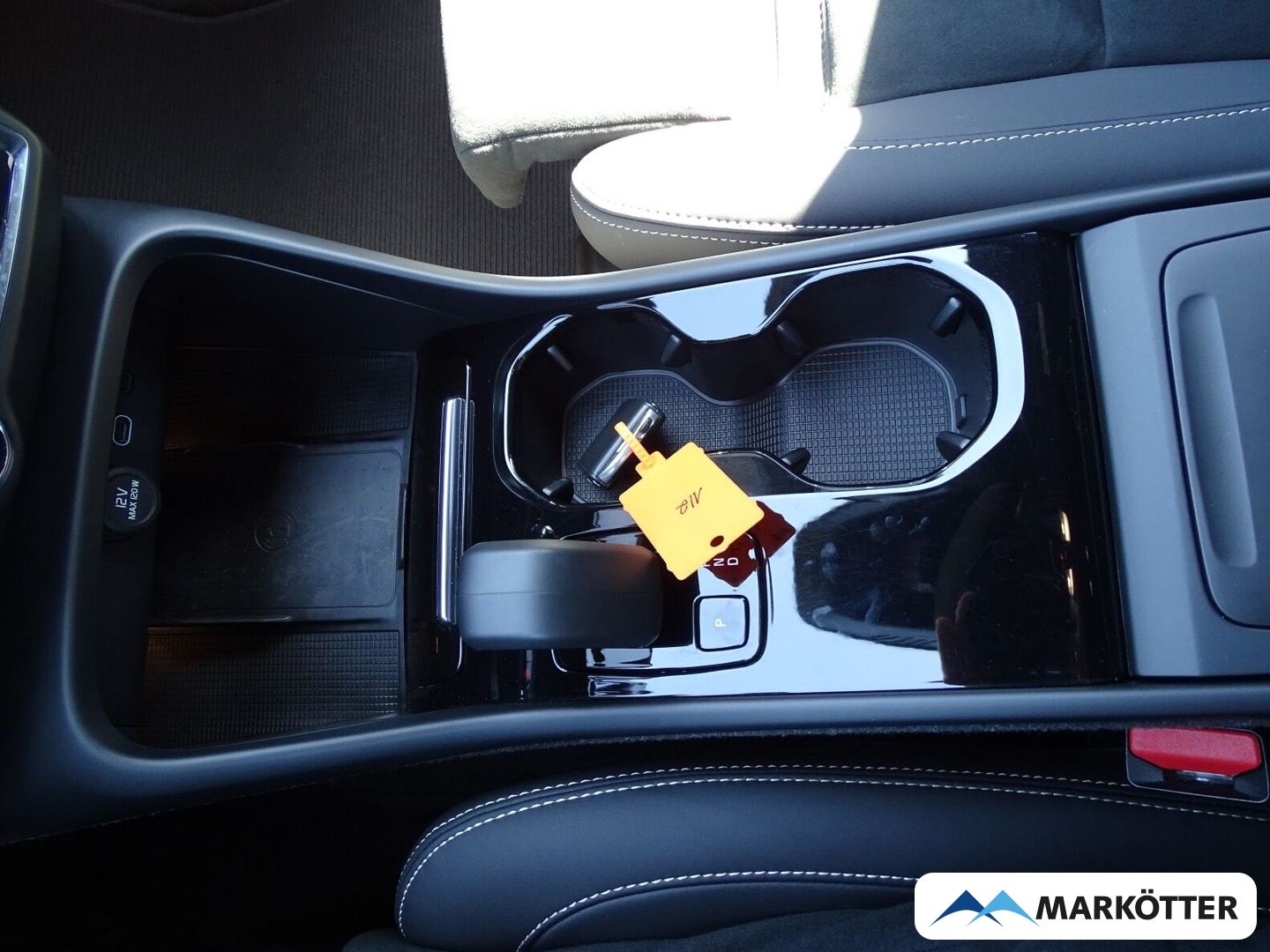 Volvo XC40 Plus Recharge Pure Electric AWD/LED/ACC/SHZ foto 19