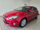 Ford Focus Lim. Titanium Sitzheizung Bluetooth 2.Hand - Ford Focus aus 2011: Titanium