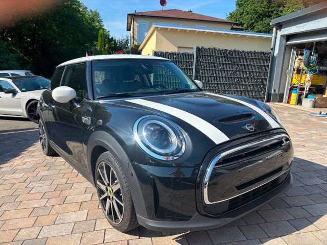 MINI Cooper SE Pano HUD H/K Navi Kam 17 UFrei 1.Hd