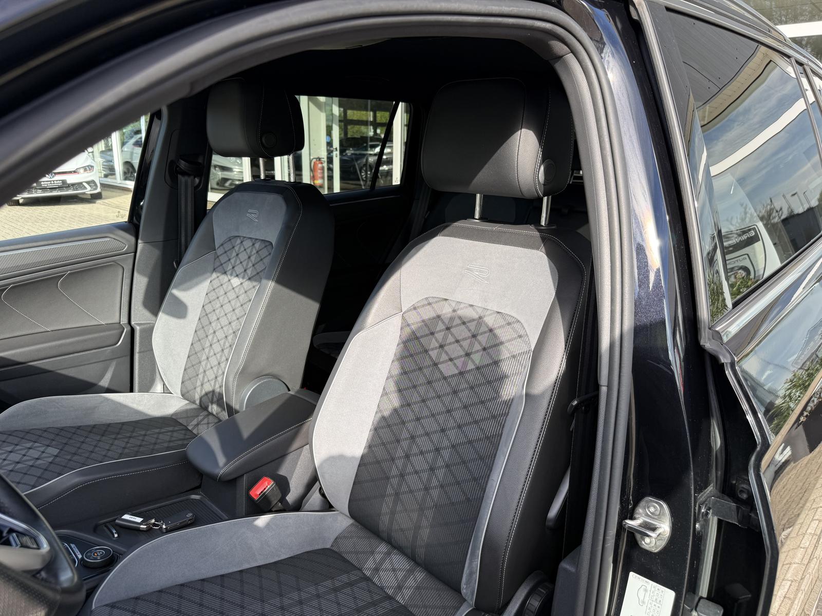 Volkswagen Tiguan Allspace R-Line 4Motion,AHK,Virtual,Kessy, миниатюра 19