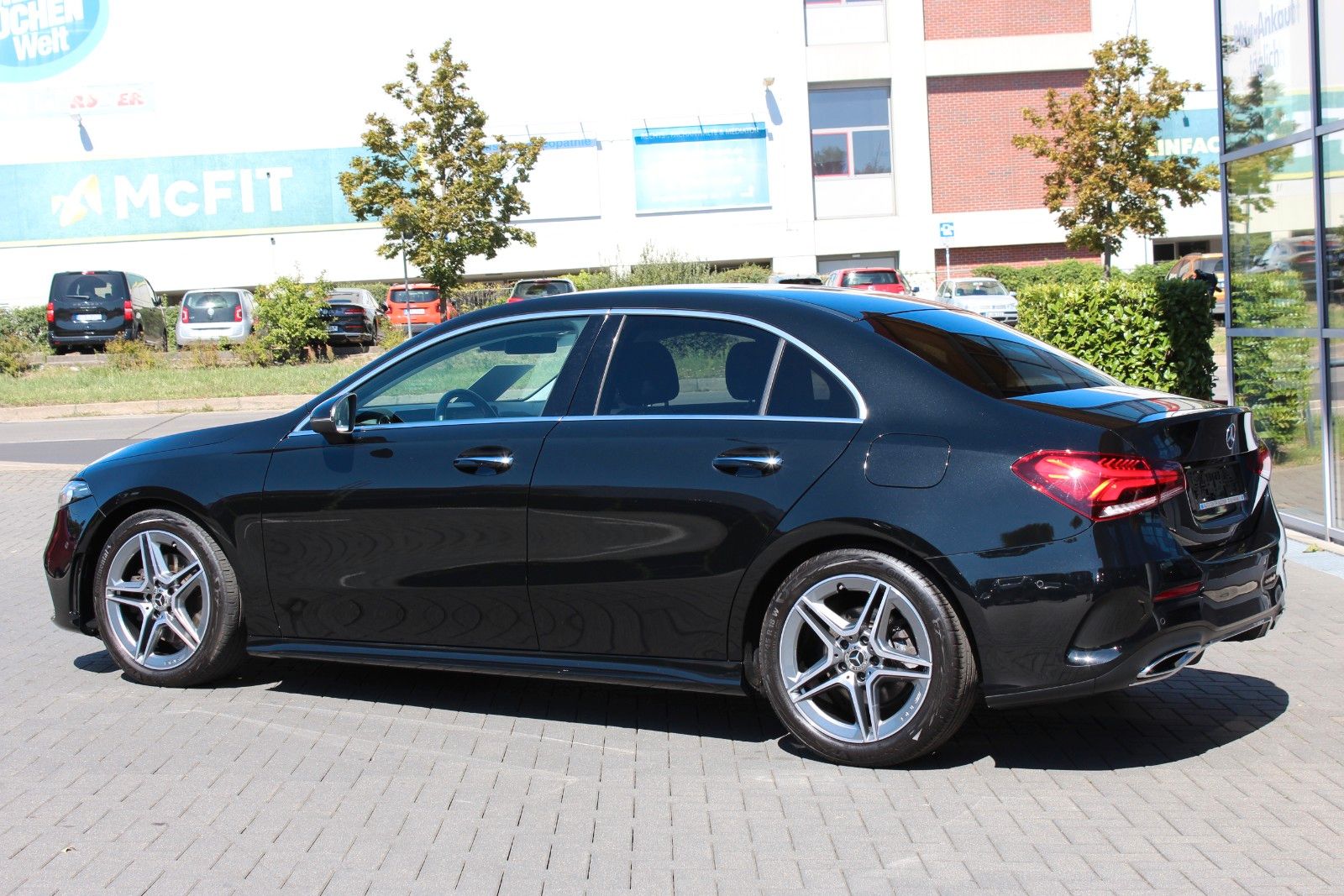 Mercedes-Benz A 220 d 4-M Limo AMG-Line Distr. Wide LED RFK foto 5