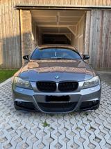 BMW E91 330i X-Drive M-Paket - BMW 330: Kombi, 330d E91