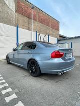 BMW Bmw E90 / 325i 3L / 218ps / Automatik / Xe... - BMW: E90