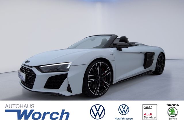 R8 Spyder V10 performance quattro