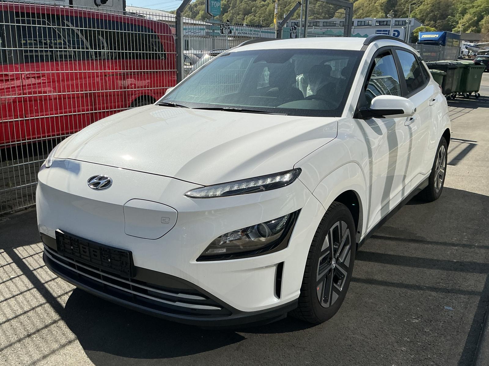 Hyundai KONA Kona dig.Cockpit R.Cam Tempomat 1.Hand LED DAB