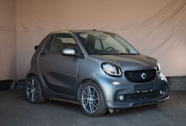 Smart ForTwo cabrio Brabus Spurhalteas. Kamera JBL SHZ