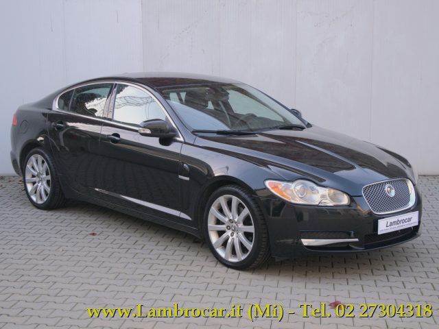 Jaguar JAGUAR XF 2.7D V6 Luxury 206cv Autom.