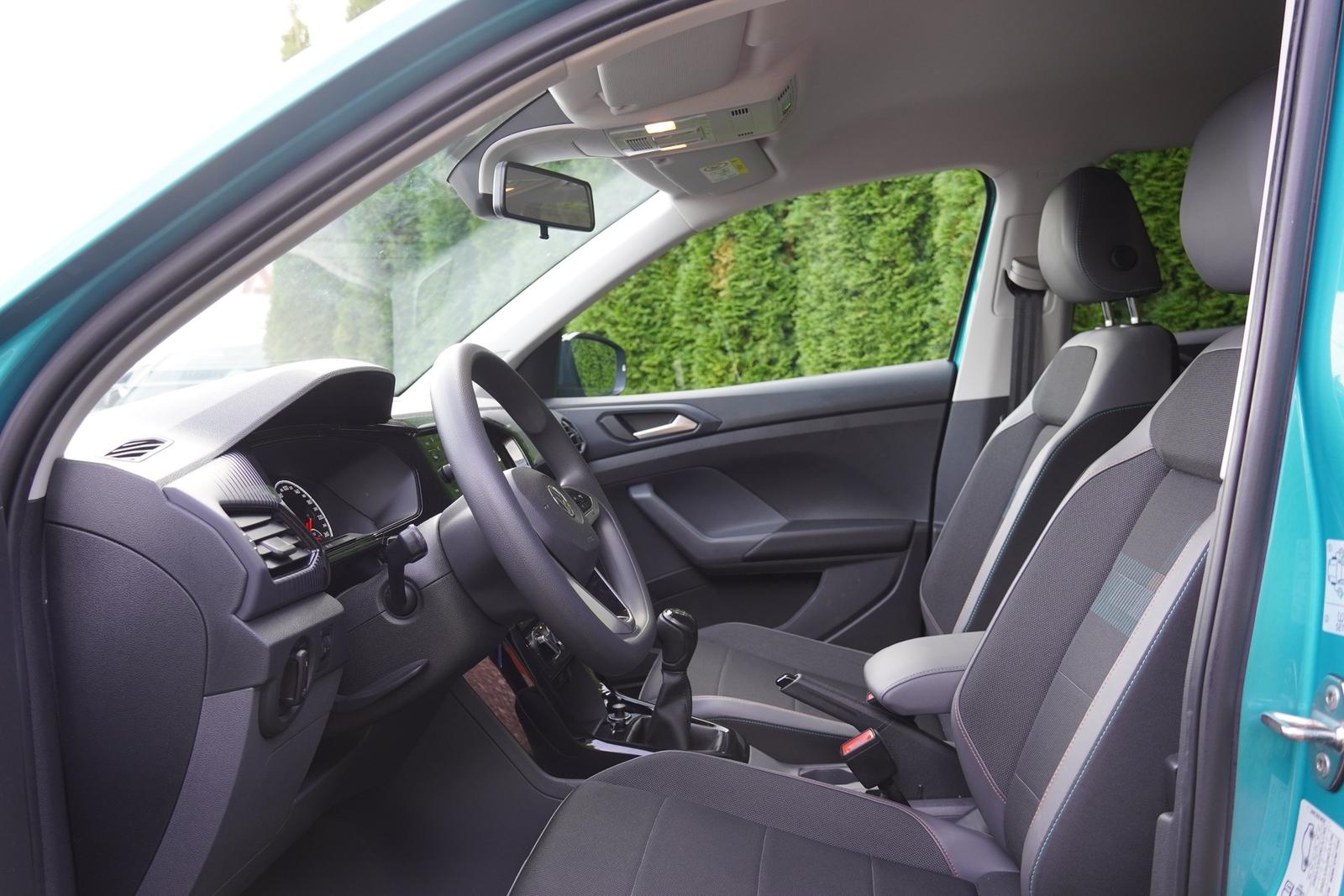 Volkswagen T-Cross 1.0 TSI Life PDC AHK Tempomat Totwinkel