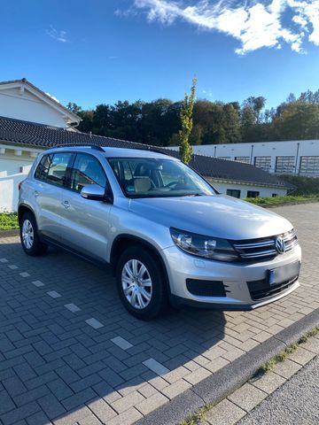 Volkswagen VW Tiguan 5N 2.0 TDI 150 PS BlueTEC AHK Di...