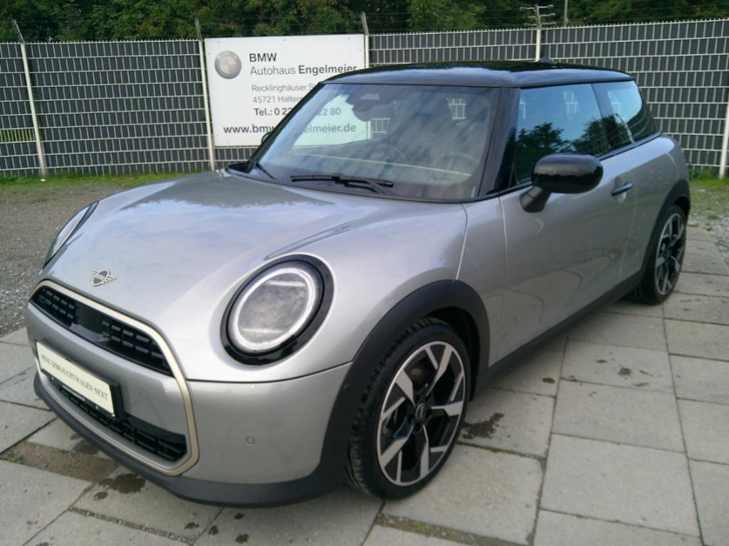 MINI Cooper C FavouredTrim Head-Up DrivAssis ParkAssi
