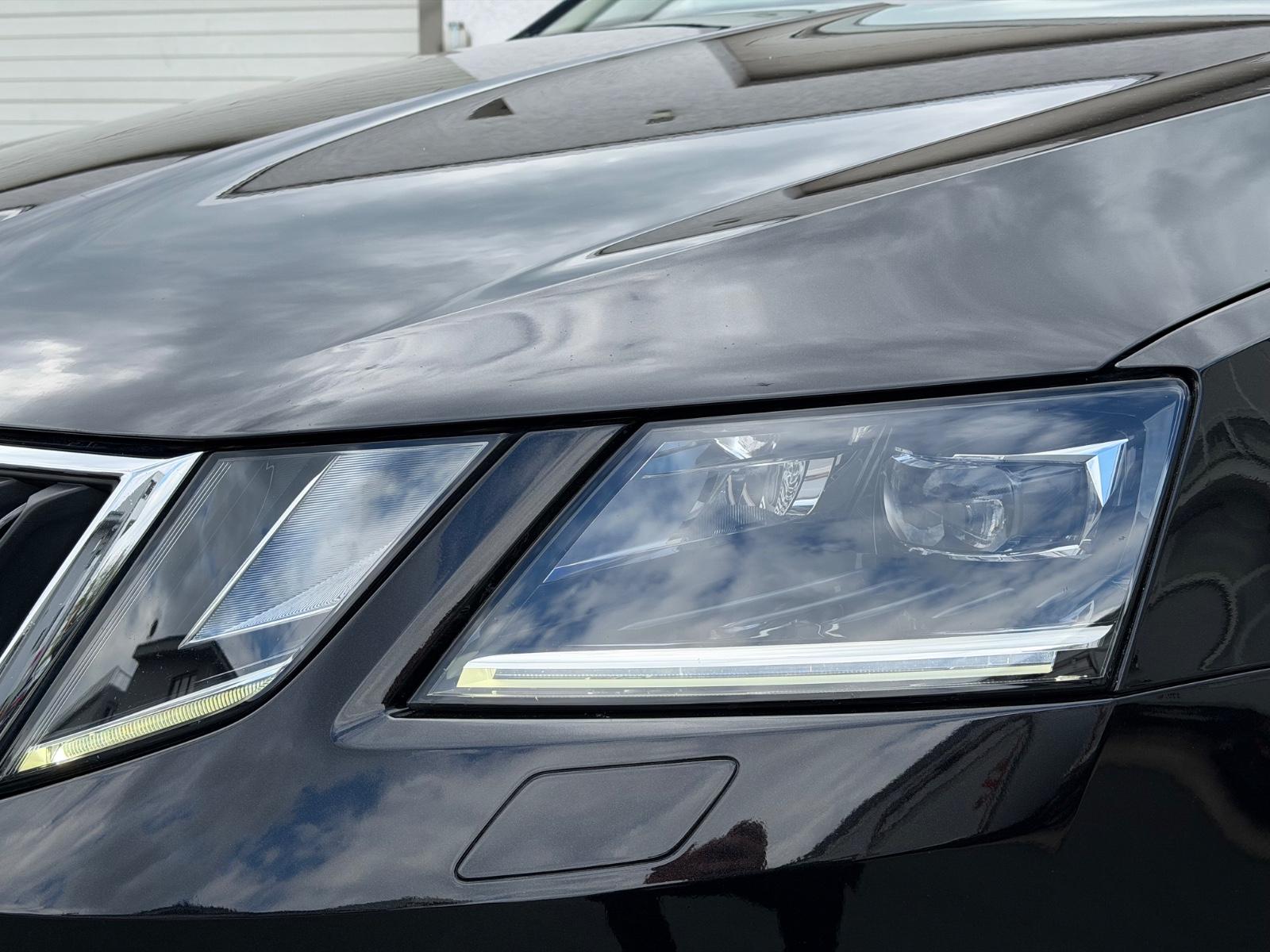 Skoda Octavia Combi Soleil DSG ACC*CARPLAY*LED*AIRCARE