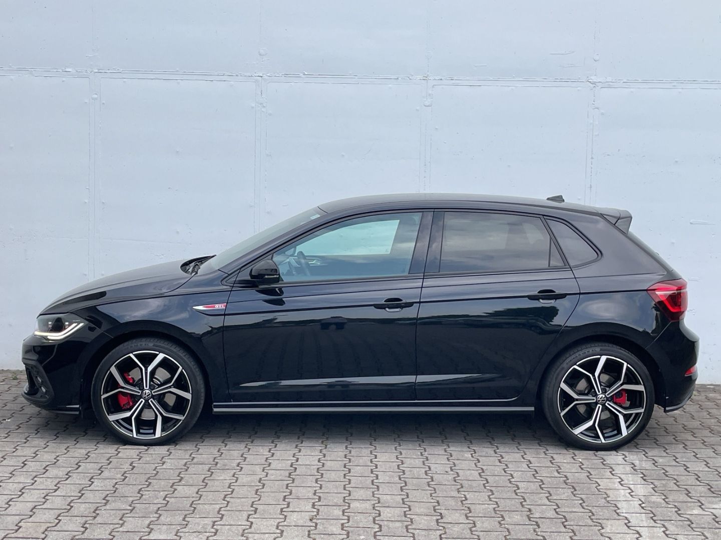 Polo GTI 2.0 TSI DSG Kamera/Keyless/ACC/Navi/App