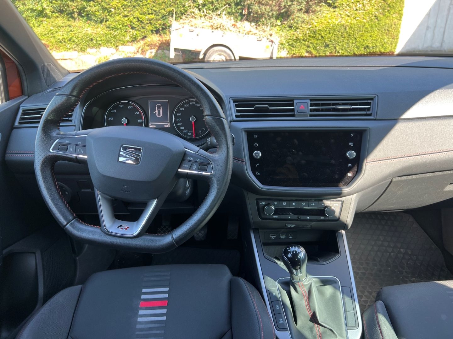 Fahrzeugabbildung SEAT Arona FR Navi Digitales Cockpit LED Sperrdiff. A