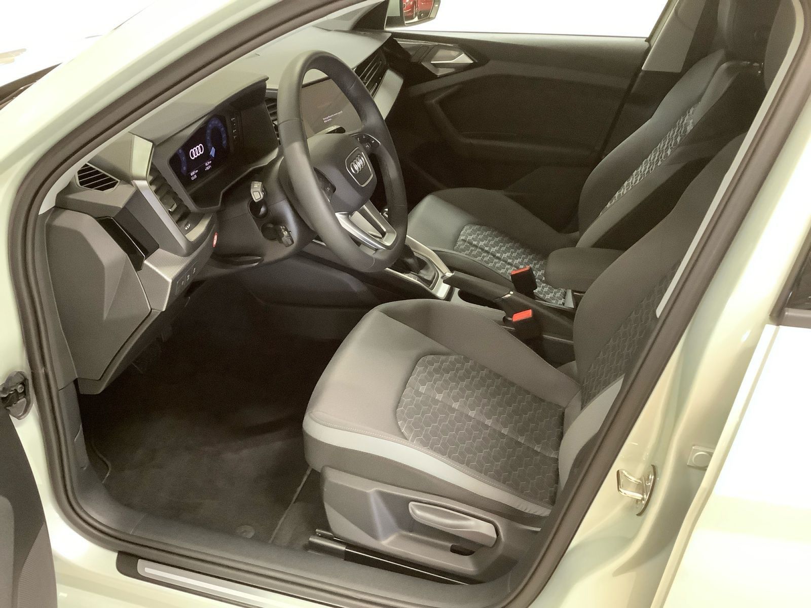 A1 Sportback advanced 30 TFSI S-tronic,ACC,LED,N