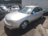 Ford Mondeo 2.0 TDDi cat 4p. Ghia - Ford Mondeo aus 2002 mit Diesel-Antrieb
