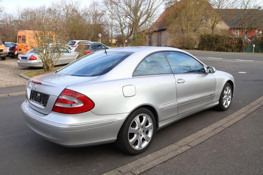 Mercedes-Benz CLK 270