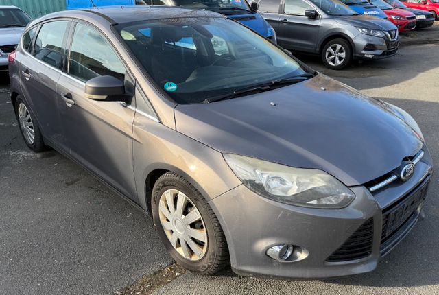 Ford Focus 2.0 TDCi *LIMOUSINE*NAVI*KLIMAAUTOMATIK*