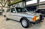 Mercedes-Benz 280 W123 6-Zyl Klima *wunderschön* Historie!