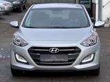 Hyundai i30 blue Classic/EUR6 - Hyundai i30: Classic