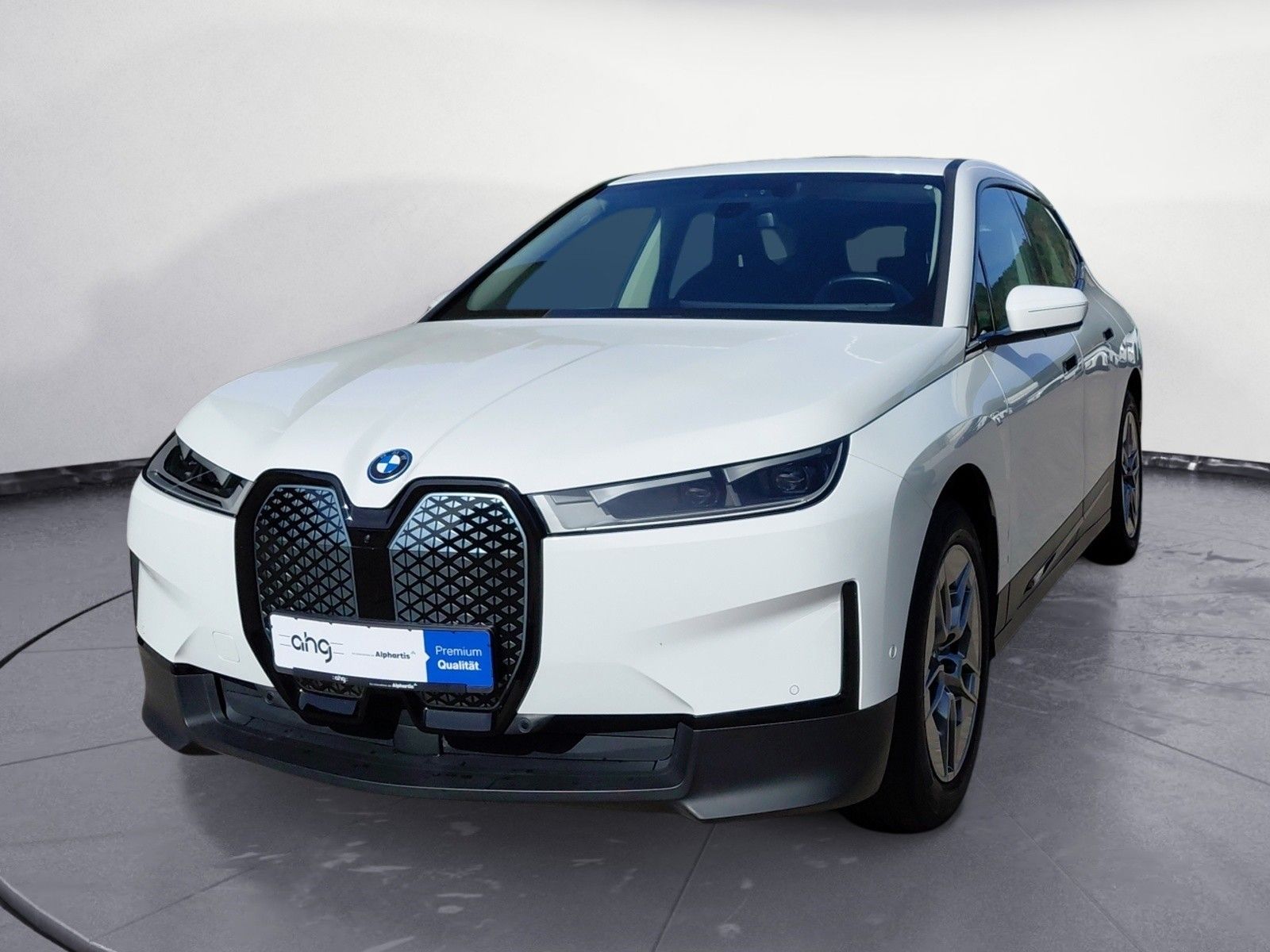 BMW iX h xDrive40 Integal-Aktivlenk. AHK foto 2