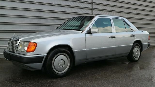 Mercedes-Benz 230E original 69.900 KM, Leder, Klima, 5-Gang,