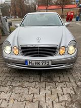 Mercedes-Benz 320  - Mercedes-Benz 320