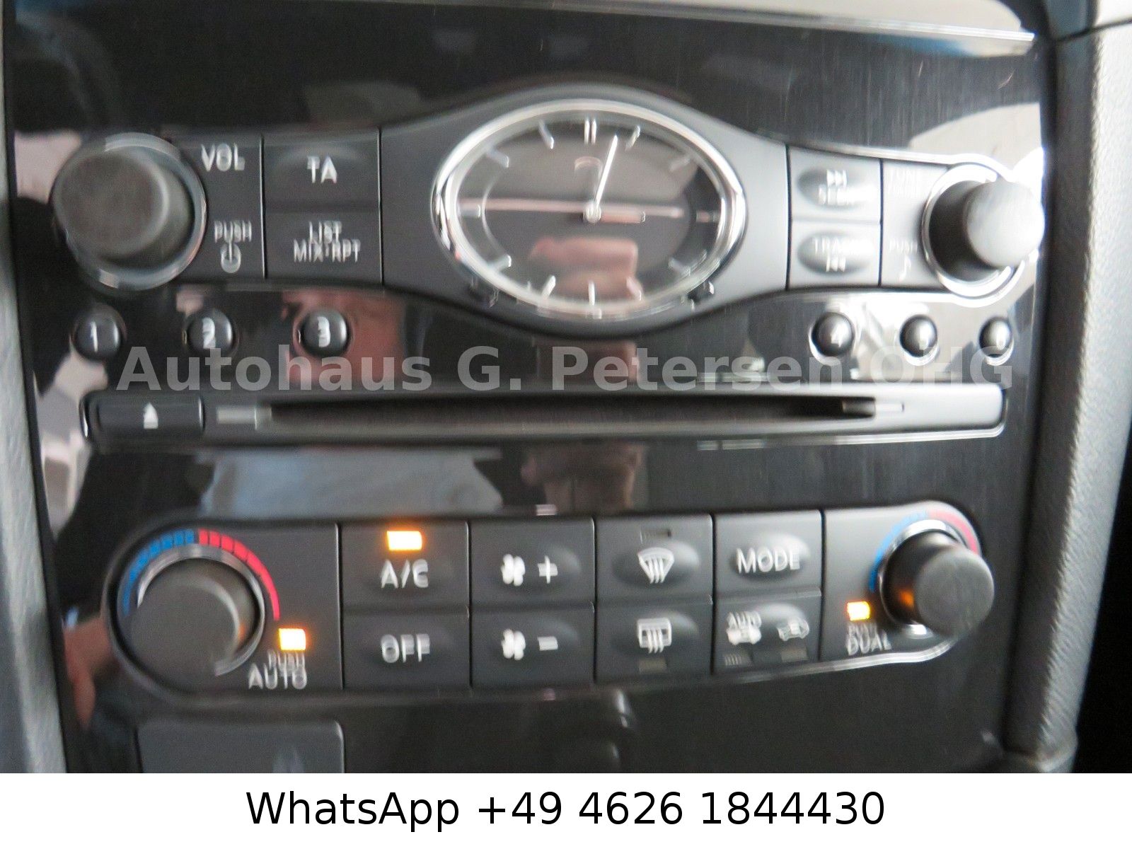Fahrzeugabbildung Infiniti FX FX30d/*Leder*Xenon*Sitzbelü*Spurhalte*LM 21*