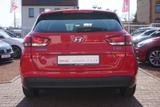Hyundai i30 Kombi 1.0 T-GDI Tempomat PDC Klima USB - Hyundai i30: Rot