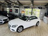 Mercedes-Benz C 200 CGI Limousine*DISTRONIC*LED*NAVI* - Mercedes-Benz C-Class: Weiß
